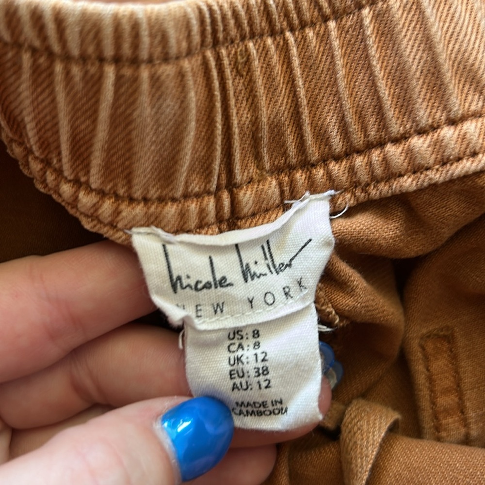 Nicole Miller Tan Cargo Pants Relaxed Fit - Picture 2 of 5